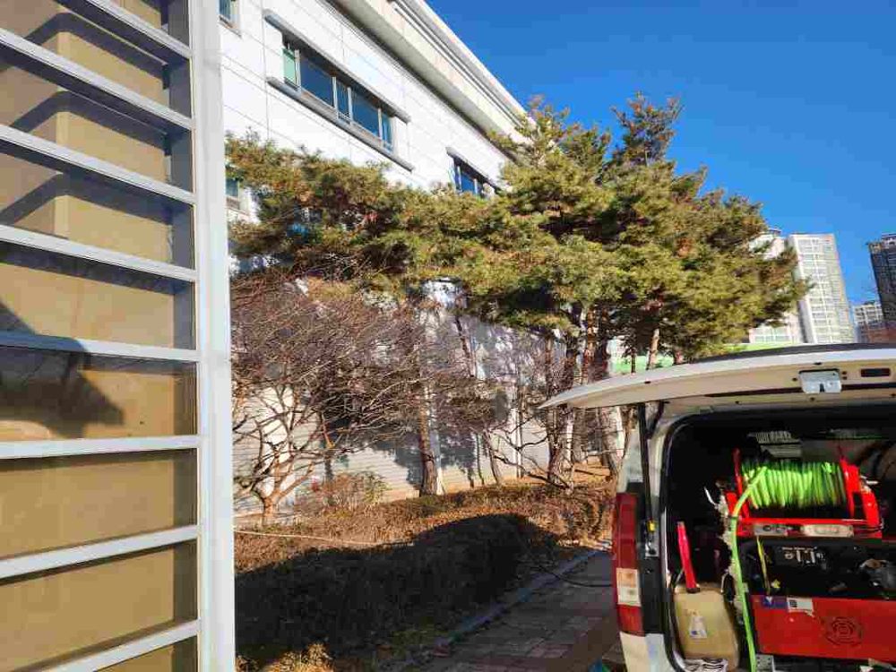 화성 건물 외부 고압세척 작업